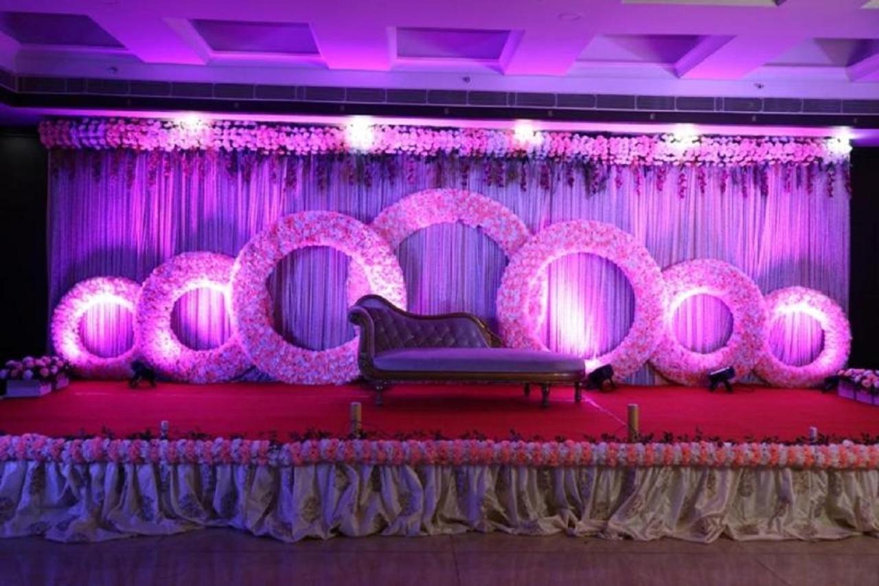 Hotel Atithi Guwahati Bagian luar foto