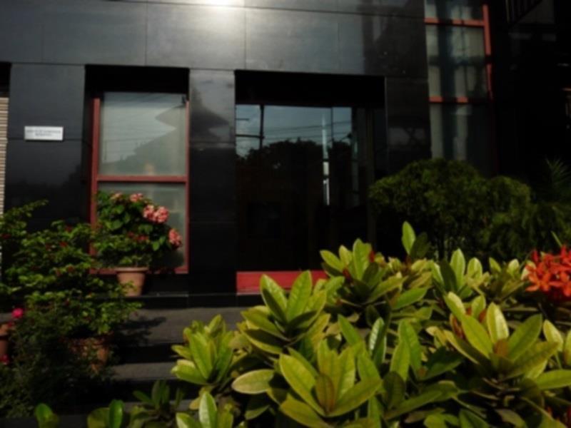 Hotel Atithi Guwahati Bagian luar foto