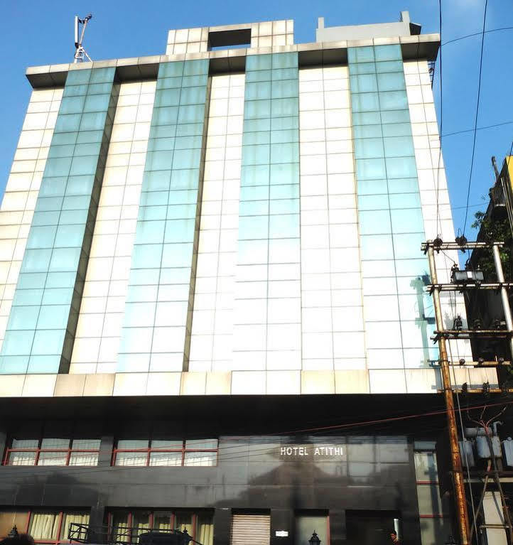 Hotel Atithi Guwahati Bagian luar foto