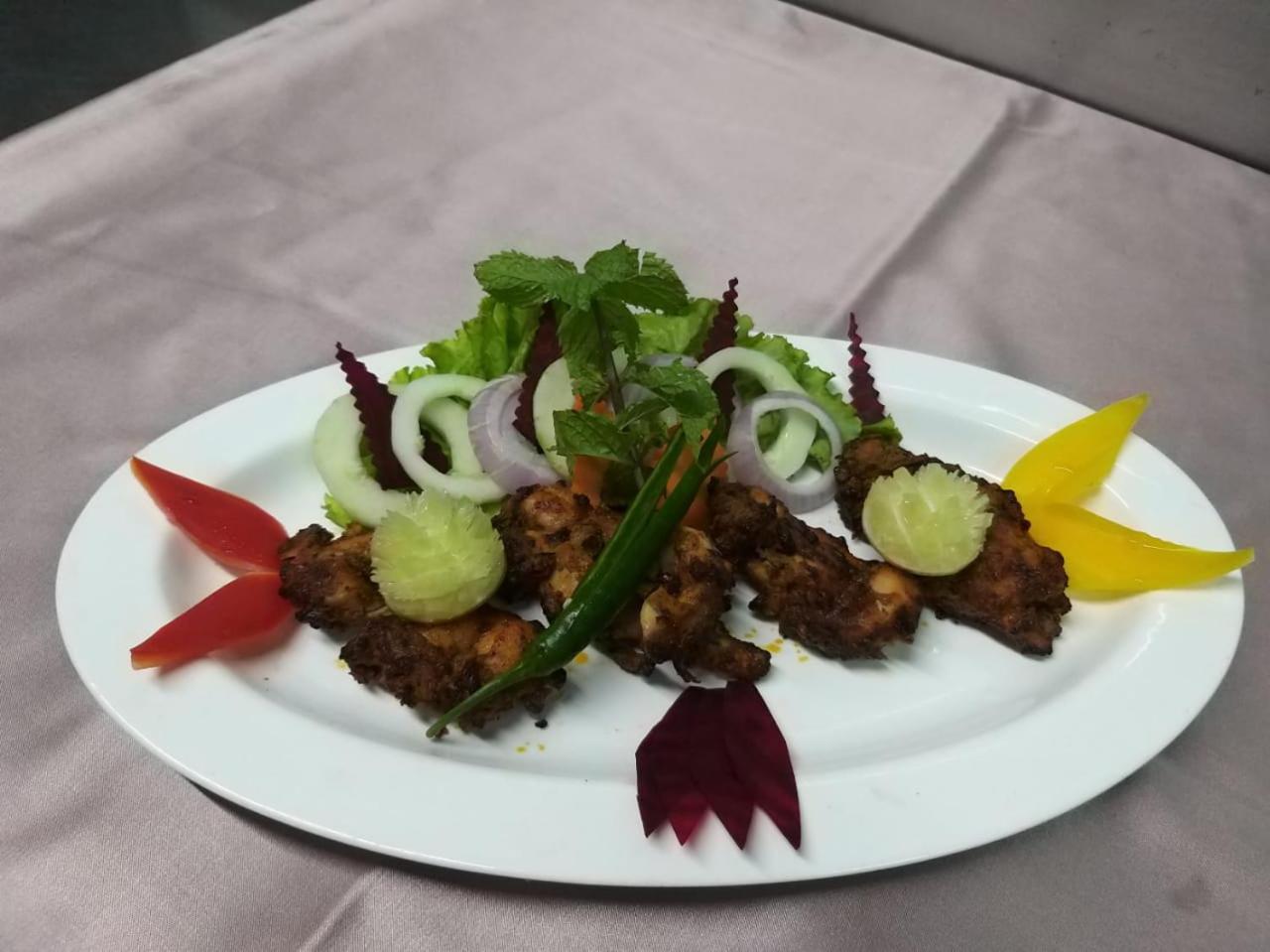 Hotel Atithi Guwahati Bagian luar foto